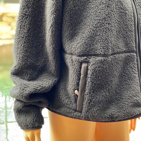 NORTH FACE CAMPSHIRE SHORT CROP JACKET BLACK - Picture 11 of 12